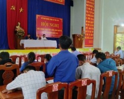 Hội nghị đối thoại giữa lãnh đạo UBND xã Trà Tân và thanh niên