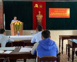 Đ/c Phan Công Lương - UVBTV Huyện ủy, Trưởng Ban Tuyên giáo Huyện ủy triển khai chuyên đề tập huấn